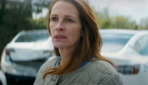 Barack Obama Gave Notes For Julia Roberts' New Disaster Film