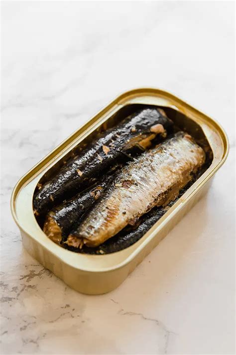 10 Benefits Of Eating Sardines And A Simple Recipe Recipe How To