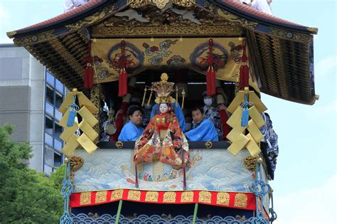 祇園祭2023年に披露 蘇る「下水引」に龍村美術織物が込めた想い 龍村美術織物（京都） 公式サイト 織物、和装小物、茶道具