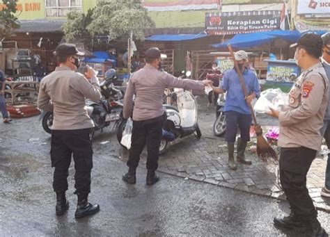 Peduli Keselamatan Warga Sat Binmas Polres Lebak Polda Banten Bagikan