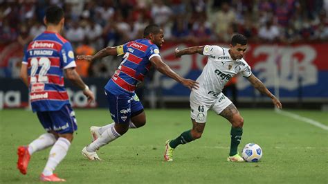 Anos Depois Palmeiras Enfrenta O Fortaleza Por Partida Eliminat Ria