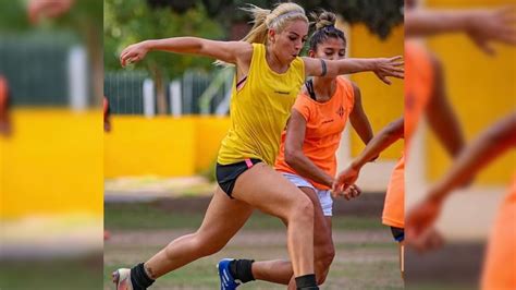 Brutal Femicidio De Una Futbolista En Mendoza