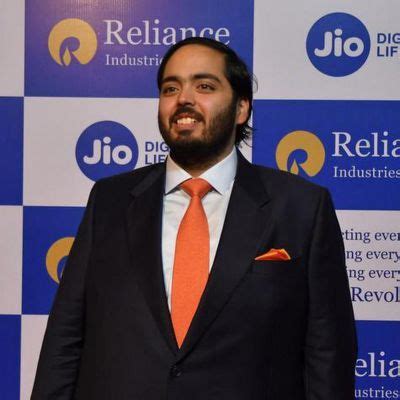 Anant Ambani Bio Net Worth Height Weight Relationship Ethnicity