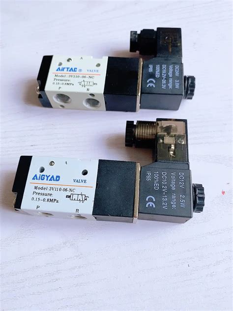 Air Solenoid Valves 3V110 06 3V110 M5 2 Position 3 Port Pneumatic