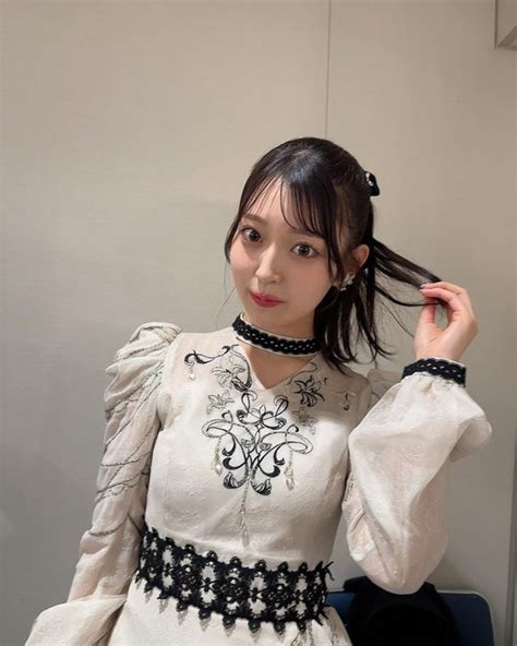 乃木坂46阪口珠美、初の写真集は“同期”久保史緒里がサポート「水着とかランジェリーとか初めてだったから…」 Newscafe