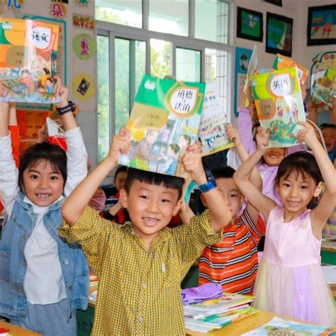 今天开学！巴中市各中小学这样上好开学第一课！通江县