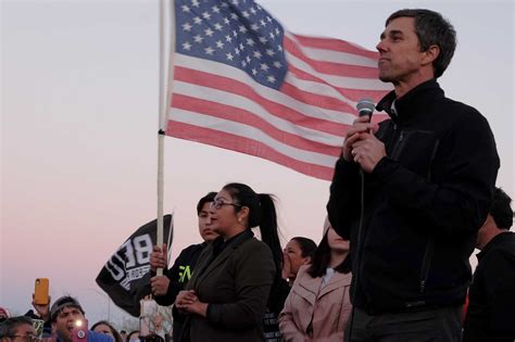 Beto O'Rourke unveils plan for citizenship for Dreamers, 'millions more'