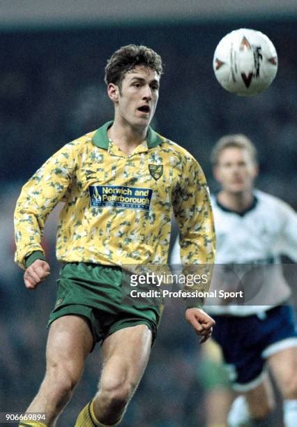 66 Chris Sutton Norwich City Photos And High Res Pictures Getty Images