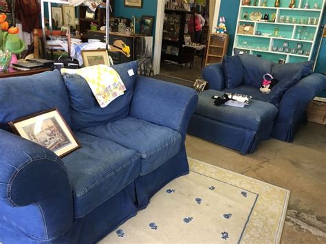 17 Incredible Thrift Stores In Kentucky