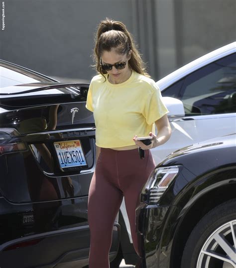 Minka Kelly Nude OnlyFans Leaks Fappening Page FappeningBook