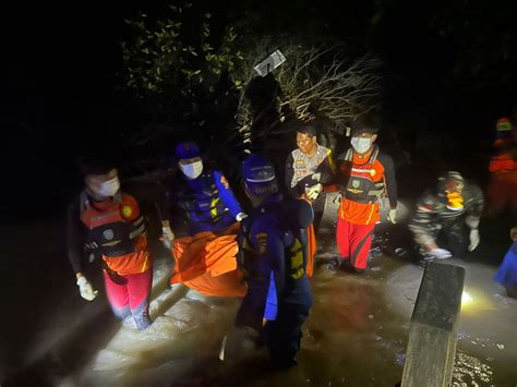 Nelayan Jatuh Dari Kapal Pompong Saat Menjaring Ikan Ditemukan