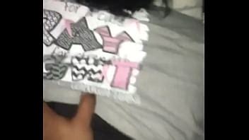 Engañando a su novio mientras él está XVIDEOS