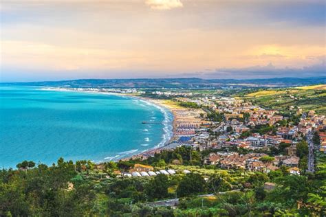 Vasto Mare Cosa Vedere E Hotel Consigliati Turismo Abruzzo It