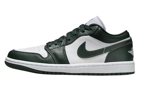 Air Jordan 1 Low WMNS Galactic Jade DC0774-113 - KicksOnFire.com