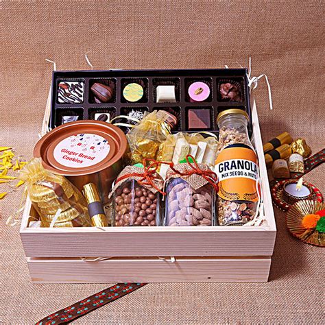 Buy Send Confections Unlimited Hamper Online FNP