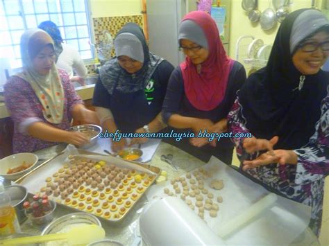 Chef Obie Kelas Masakan 1001 Info And Resepi Kelas Biskut Raya Tradisional Dan Moden Chef Obie 2013