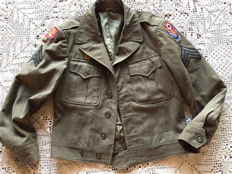 Rare 1940s Ike Eisenhower Military Jacket in Size 36R… - Gem