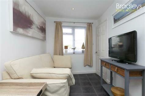 2 Bedroom Apartment For Sale In St Ives Road Carbis Bay St Ives