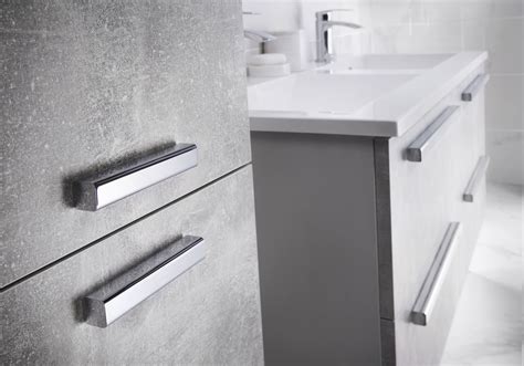 Choose Sleek Chrome Handles For A Contemporary Look Vh