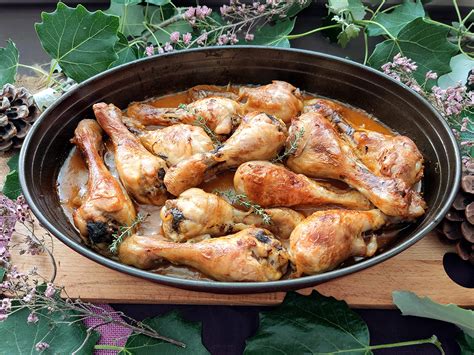 Receta De Jamoncitos De Pollo En Adobo Cocinado De Dos Formas Guisado