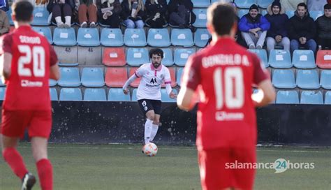 El Salamanca Cf Uds Y La Ud Santa Marta Pelean Por Un Puesto En El