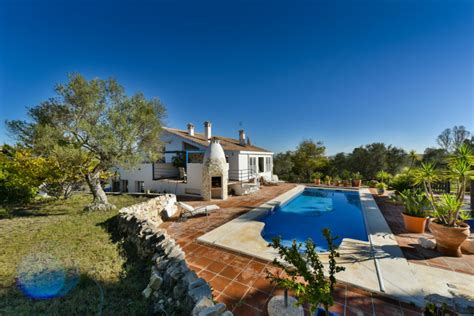 Opportunities for Sale in Andalusia - Villas & Fincas