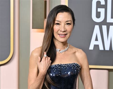 Mengenal Michelle Yeoh Sosok Inspiratif Pemenang Best Actress Piala