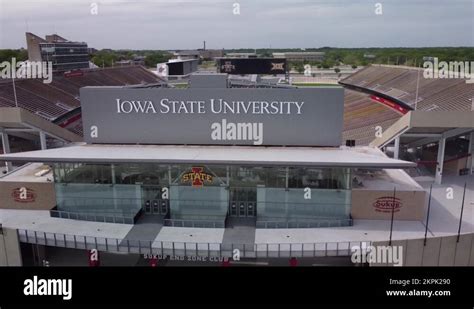 Iowa state campus Stock Videos & Footage - HD and 4K Video Clips - Alamy