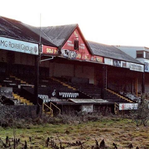 Abandoned football stadiums around the world – Artofit