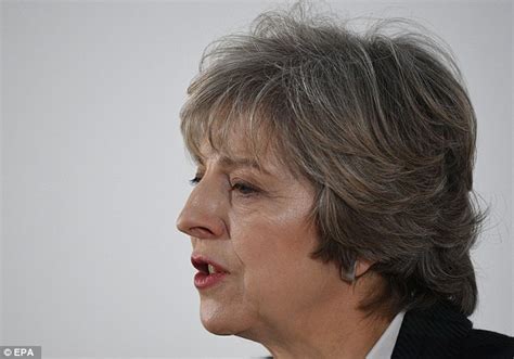 Theresa May Unveils New Hairdo For Her Brexit Speech Daily Mail Online