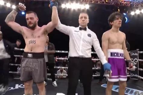 Aj Bunker Breaks Down In Tears After Losing Fight To Onlyfans Star