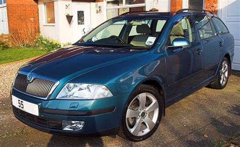 Island Green Metallic Skoda Octavia Mk II 2004 2013 BRISKODA