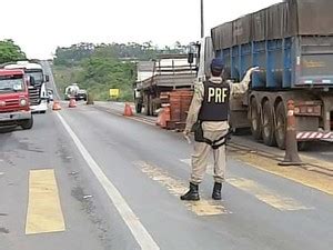 G Prf Fiscaliza Motoristas Do Tri Ngulo E Alto Parana Ba Na Sa Da