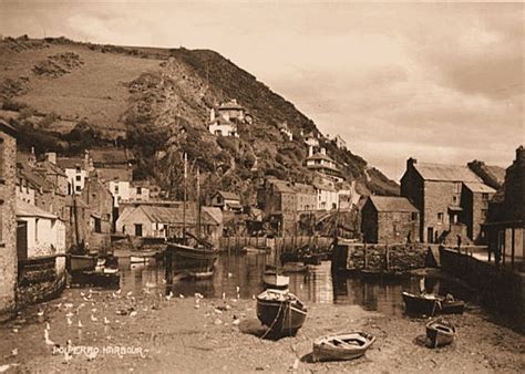 Polperro Harbour 5