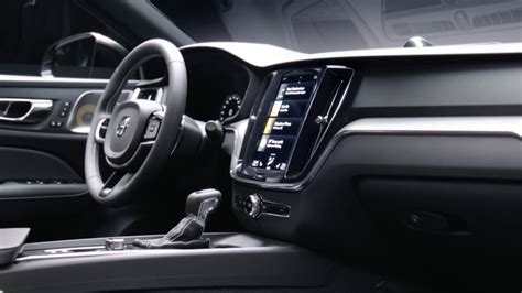 2019 Volvo S60 R-Design interior