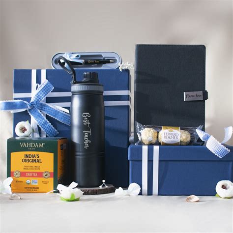 Teacher's Day Gift Box - Gifts By Rashi