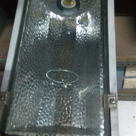 Casing Lampu Jalan Tempered Glass Merk Glx E27