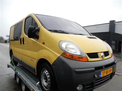 Renault Trafic New 1 9 DCi 100 16V Sloopvoertuig 2004 Geel