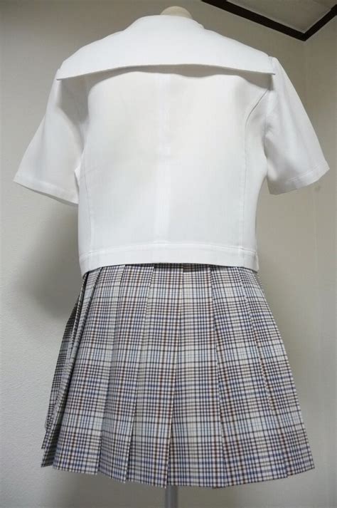 制服市場 奈良県 奈良女子高等学校（旧）夏制服セット（モリハナエデザイン制服）