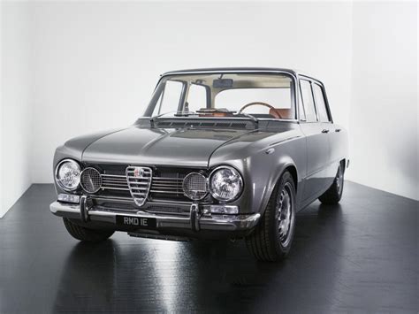 Alfaholics Giulia Super R Il Restomod Di Un Alfa Romeo Mitica