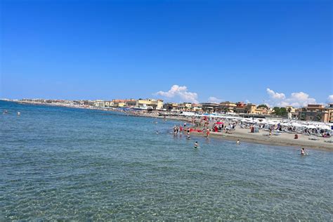 Arriva Finalmente Lestate A Ostia Boom Di Presenze Tra Spiagge E