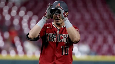 Diamondbacks Vs Reds Mlb Odds Picks And Predictions Thursday S Random Sharp Betting Action Alert