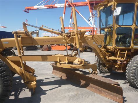 Used Motor Grader Komatsu Gd A F Uchiyama Co Ltd