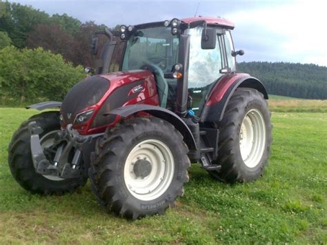 Valtra N E H Traktor Technikboerse At