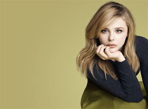 Chloe Grace Moretz Dark Shadows Wallpaper