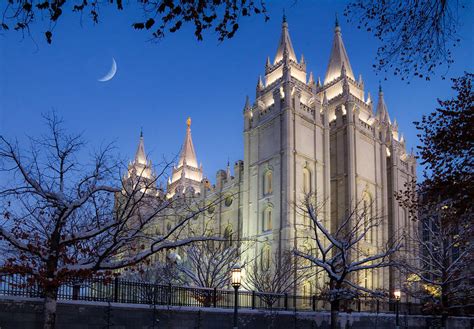 Mormon Temple in Winter Photograph by Douglas Pulsipher - Fine Art America