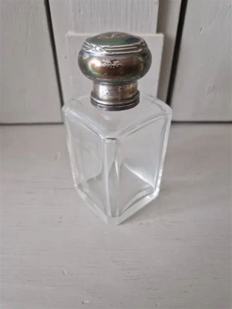 Ancien Flacon De Parfum En Cristal Argent Massif Louvre Paris Eur