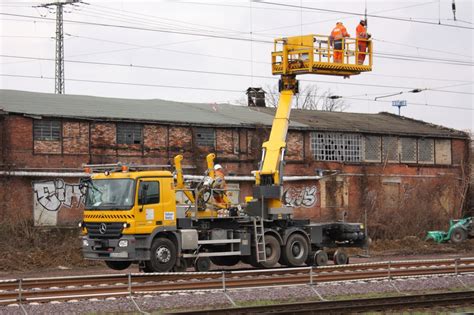 In Magdeburg Hbf wird auch Samstags fleißig gebaut Hier ist ein