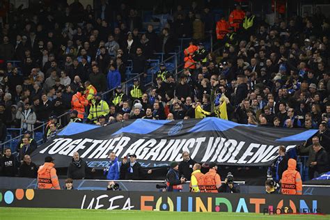 Club Brugge Fan Pakt Uit Met Zeer Opmerkelijk Actie In Aanloop Naar