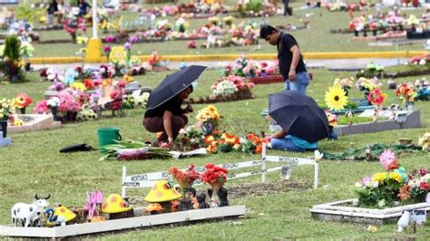 Honduras Se Llena De Flores Y Recuerdos En El D A De Sus Santos Difuntos